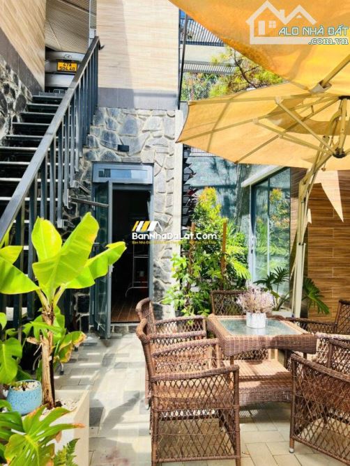 🏡 Bán Biệt Thự đường Khe Sanh,P10. View đẹp DT: 280m2 (20x14) Giá rẻ chỉ 9.5 tỷ có hồ bơi - 11