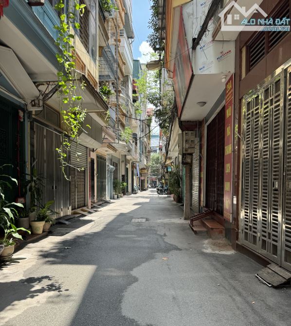 Nguyễn Ngọc Nại - Thanh Xuân - 12,7 tỷ - 67m2 - Ô Tô - Kinh doanh