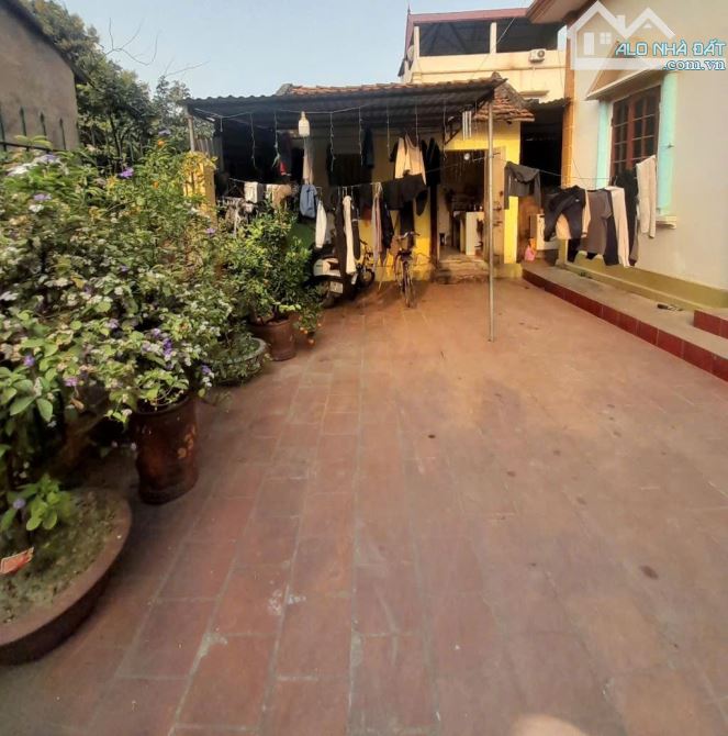 Bán nhà Vạn Phúc, Thanh Trì, 175m2 x 2 tầng, mặt ngõ, ô tô đỗ cửa, giá 7,5 tỷ - 1