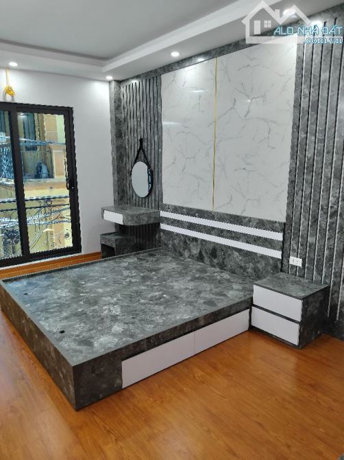 Bán nhà riêng tại đường Văn Hội, Bắc Từ Liêm 35m2, phân lô, ô tô,   nhỉnh 5tỷ. - 1