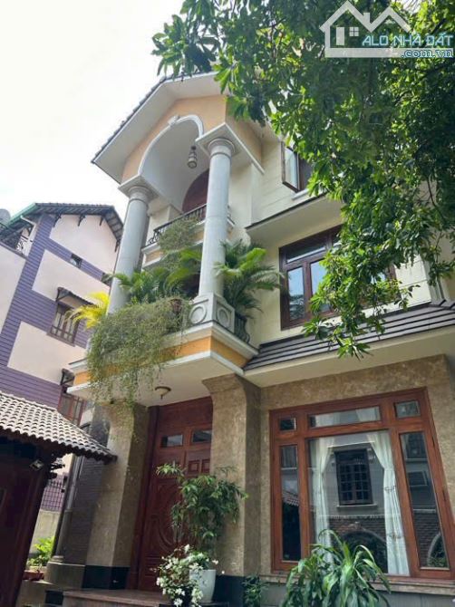 Bán Biệt thự 2 MT Đường số 21, P. Bình An, Quận 2 - Sát Bến Du Thuyền. 25m x 14m- 63 tỷ TL - 1