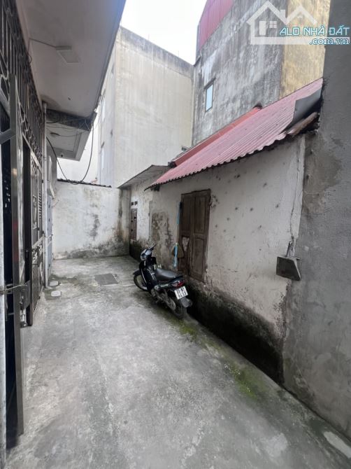 BÁN 57M2 ĐẤT NGỌC THUỴ SÁT KHAI SƠN-1BƯỚC RA VƯỜN HOA CÔNG VIÊN-10M RA Ô TÔ TRÁN CHỈ 7đồng - 1