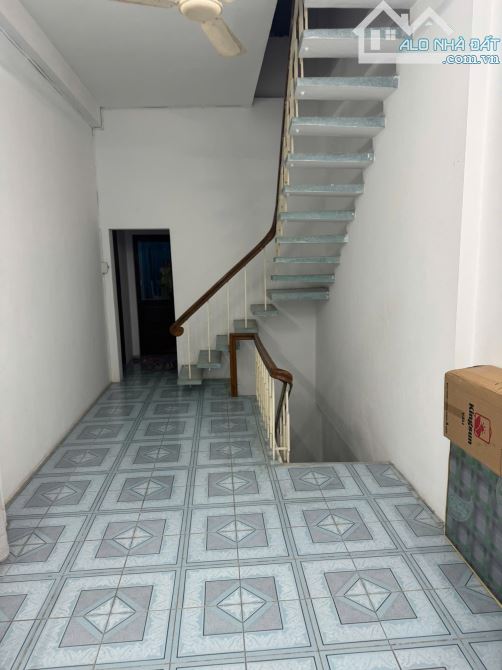 Cho thuê nhà nguyên căn 4 tầng mặt tiền Trân Nguyên Hãn khu Phố Hàn 25tr/th - 1