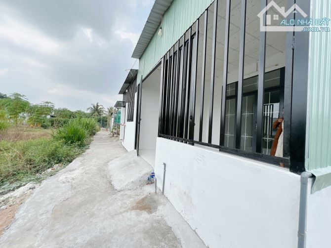 Nhà Cấp 4 Xây Kiên Có 5 x 15,5m, 2 Phòng Ngủ. Sổ Hồng Riêng Thể Hiện Đường Giá rẻ - 2