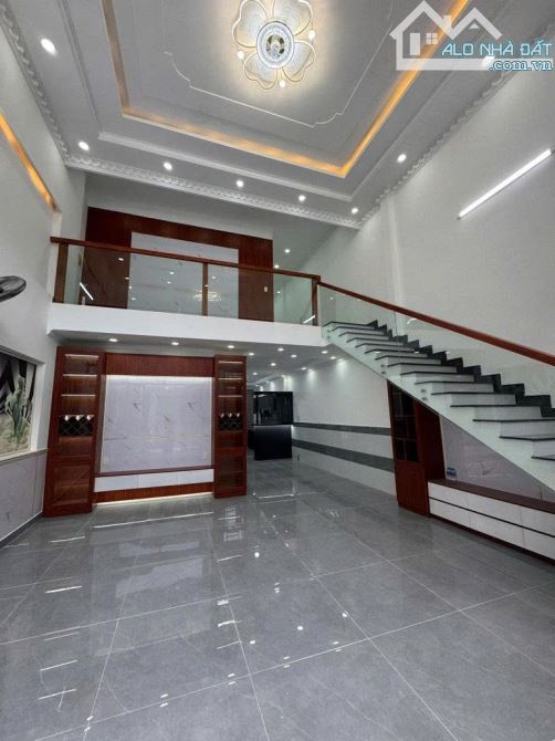 Siêu phẩm Nguyễn Thị Đặng – Q12 – 2 TẦNG – DT 102m2 – Chỉ 5.15 TỶ - 1