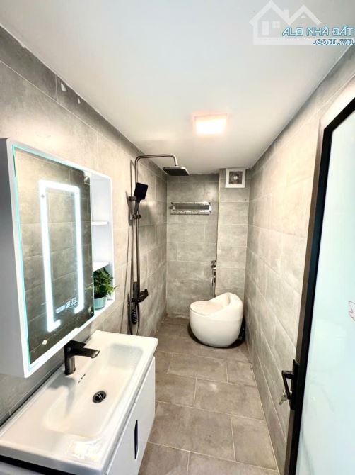 NHÀ PHỐ TRẦN CUNG – 35M2 x 5 TẦNG – NGÕ THÔNG – GẦN BỆNH VIỆN E – 4.95 TỶ - 1