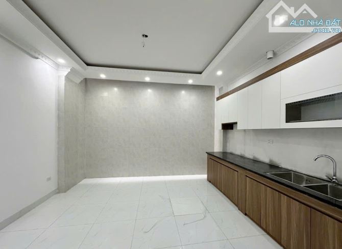 Bán nhà Liên Ninh, Đông Mỹ, Thanh Trì 55m2 x 4 tầng mới tinh, sát ô tô tránh, giá 5,2 tỷ - 1