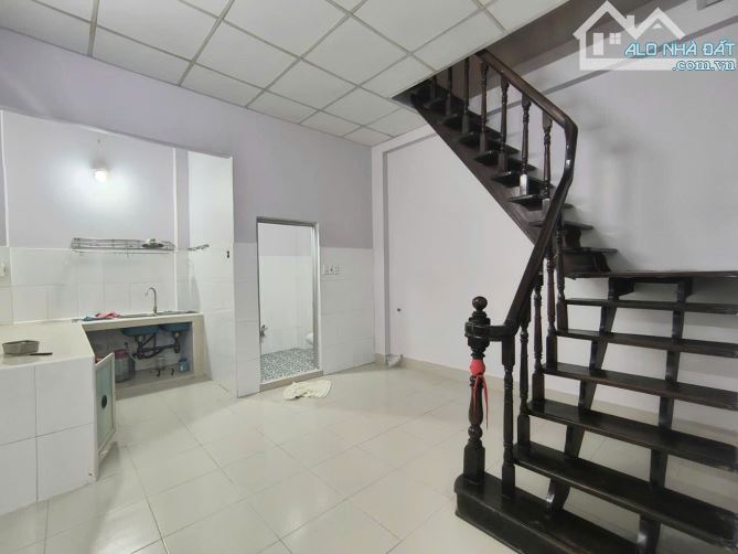 NHÀ CHÍNH CHỦ  ĐƯỜNG THỐNG NHẤT PHƯỜNG 16 GÒ VẤP, 65m2 CHỈ 5TXX - 1