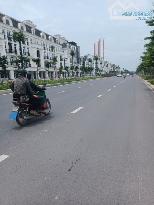 Anh Tài cần bán lô đất dịch vụ Dương Nội, hàng xóm Aeon mall Hà Đông, 50m2- nhỉnh 12 tỷ. - 1