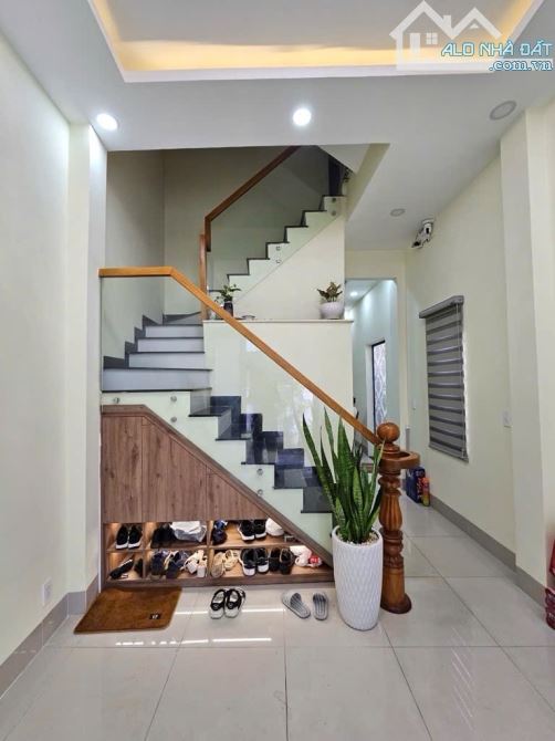 CAM KẾT THẬT 100% -RỘNG ĐẸP RẼ-BÁN NHÀ 4,1×25-3 TẦNG-HXH QUANG TRUNG GÒ VẤP - 1