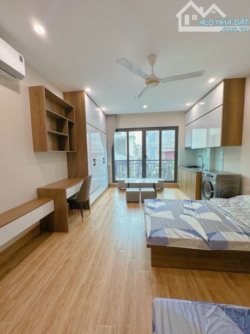 Thanh xuân .Mặt Phố Vương Thừa Vũ 7 tầng 70m 29.5 tỷ - 1