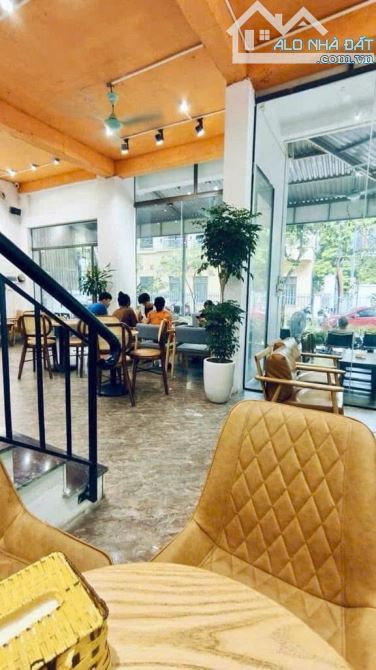 Bán Biệt thự Lưu Hữu Phước - Mỹ Đình lô góc DT: 130mx4 tầng giá: 70 tỷ (TL) - 1