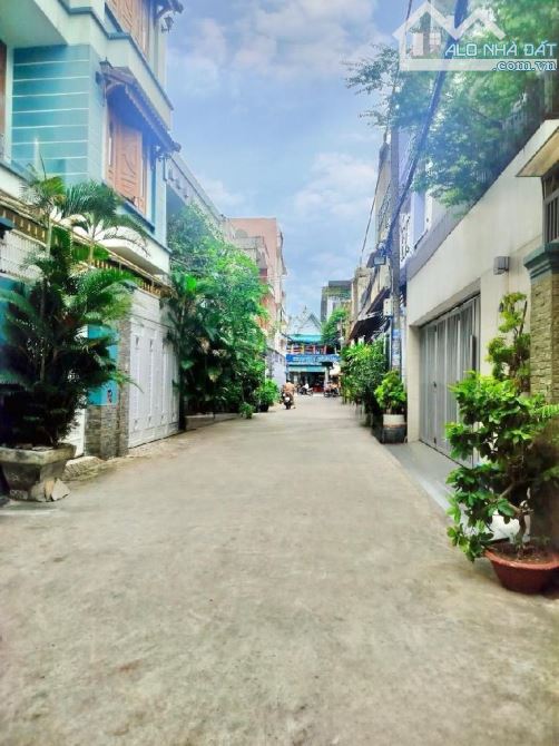 BÁN NHÀ KHU CHẾ LAN VIÊN, 120M2, 2 TẦNG 8.8 TỶ TL - 1