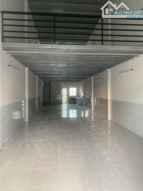 Bán nhà trệt lửng mới đường A3 Trần Văn Trà kdc Hưng Phú dt 5x24 hướng Tây Bắc vị trí đẹp - 1