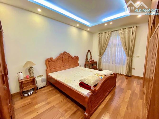 Bán nhà Phố Trần Điền- Hàng xóm Bệnh Viện Bưu Điện, Ngõ rộng ô tô tránh, kinh doanh 16 tỷ - 1
