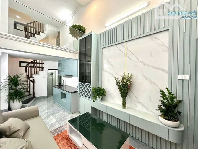 Nhà đẹp Định Công Thượng 23m², xe tải cách 30m, sổ vuông, chỉ 4.45 tỷ – Về ở ngay! - 1