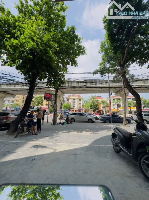 SIÊU PHẨM! BÁN NHÀ MẶT PHỐ HỒ TÙNG MẬU CẦU GIẤY 140M2 9T MT 7M GIÁ 86 TỶ - 1