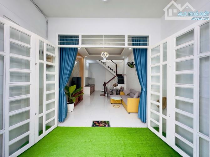 NHÀ ĐẸP Ở NGAY - Q12 - ĐƯỜNG XE HƠI - 40M2 - NHỈNH 3 TỶ THƯƠNG LƯỢNG - 1