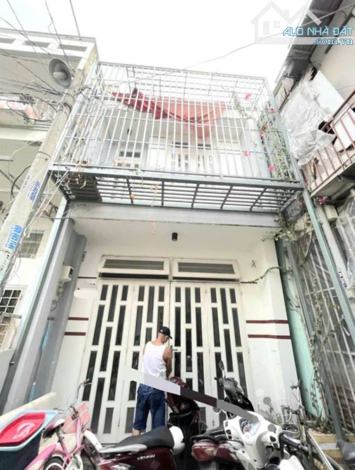 BÁN NHÀ NGAY NT TRUNG CHÁNH,HÓC MÔN 100M2 SÁT NGUYỄN ÁNH THỦ,2 TẦNG, 4,4 TỶ - 1