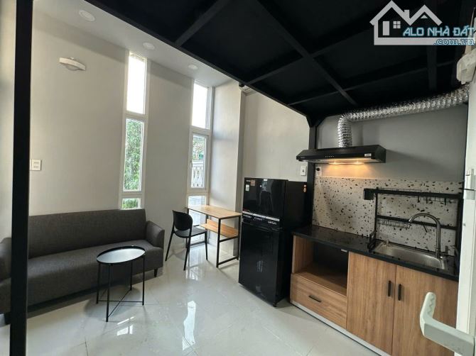Bán nhà mặt tiền 23 Hùng Vương Q.5 DT 5x18m 5 tầng HĐT 60tr/t giá 25 tỷ - 1