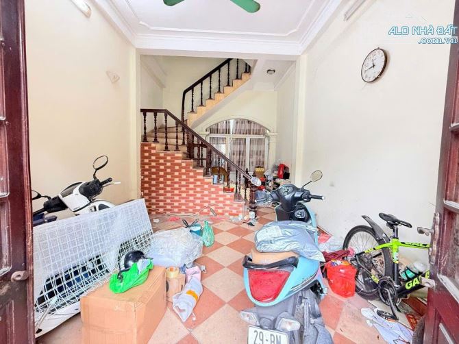 PHÂN LÔ LÊ TRỌNG TẤN - Ô TÔ TRÁNH - Diện Tích 44m2 3 tầng mặt tiền 4m Giá 18 tỷ - 1