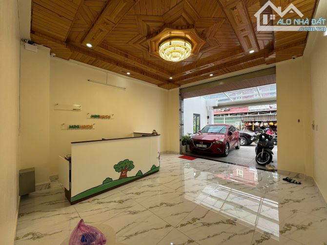 NHÀ 7 tầng KINH DOANH _ VIEW THÀNH PHỐ _ MẶT TIỀN GẦN HỒ XUÂN HƯƠNG - 1