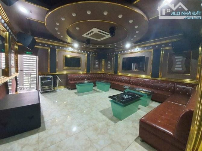 VIP...MP Hoàng Quốc Việt Cầu Giấy thang máy vỉ hè oto KD 90ty 193m x7t - 1