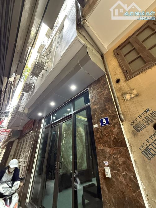 SIÊU PHẨM TRẦN KHÁT CHÂN, QUẬN HAI BÀ TRƯNG 47M2,4 TẦNG, 1 NHÀ RA PHỐ, TẶNG FULL NỘI THẤT. - 1