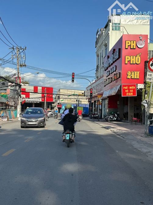 Bán hoa hậu chân dài MTKD Tân Thới Hiệp Q.12 160m2(4x40) gần bên Mega Market chỉ 14.5 tỷ. - 1
