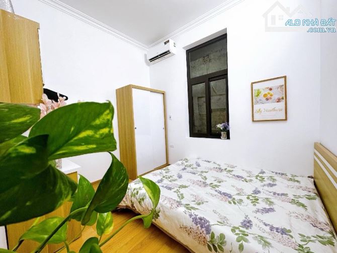 Bán nhà đẹp khu Nguyên Hồng! CHDV 10 phòng khép kín, dòng tiền 45 tr/th, 55m2 x5 tầng - 1