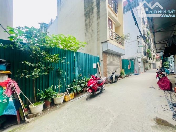 💥💥💥 BỒ ĐỀ - Phân Lô - GIÁ ĐẦU TƯ 108Tr/ m2 - Ô TÔ - LÔ GÓC - Mt Rộng - 1