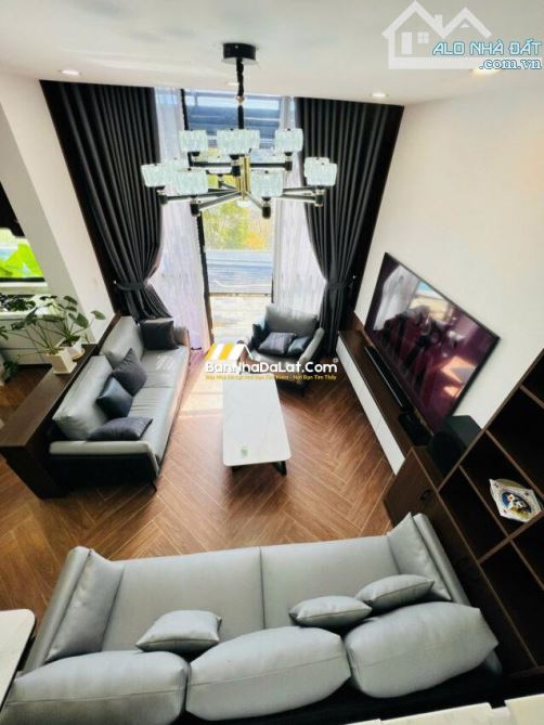 🏡 Bán Biệt Thự đường Khe Sanh,P10. View đẹp DT: 280m2 (20x14) Giá rẻ chỉ 9.5 tỷ có hồ bơi - 12