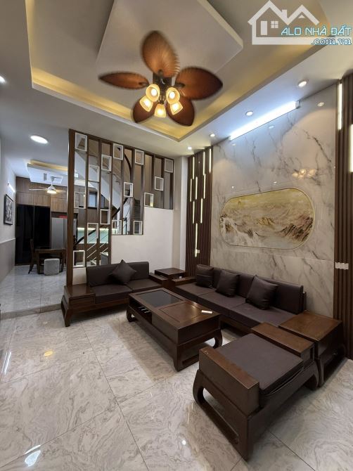 SIÊU PHẨM TRẦN KHÁT CHÂN, QUẬN HAI BÀ TRƯNG 47M2,4 TẦNG, 1 NHÀ RA PHỐ, TẶNG FULL NỘI THẤT. - 14