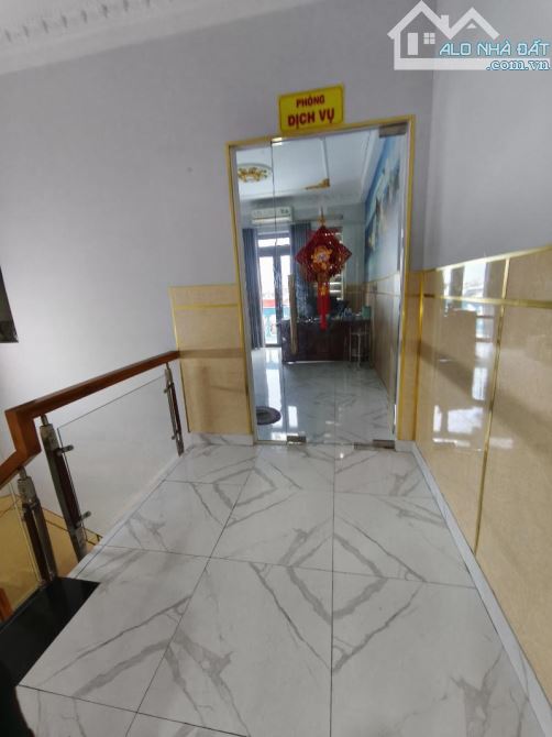 Bán Nhà 68m2x 4 tầng Lê Thị Riêng( TA16) - Hẻm 8 m có lề - Phù hợp mở vp công ty & cho thu - 2