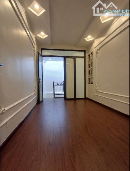 🏡 CƠ HỘI SỞ HỮU NGAY NHÀ HIẾM CÁT LINH, 25M² MỚI KÍNH COONG, 30M RA Ô TÔ TRÁNH, AN CƯ LÝ - 2
