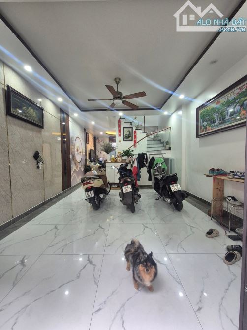 Bán nhà lương quán , phường nam sơn ,quận an dương . 2,5tỷ, 3 tầng, 60 m. - 2