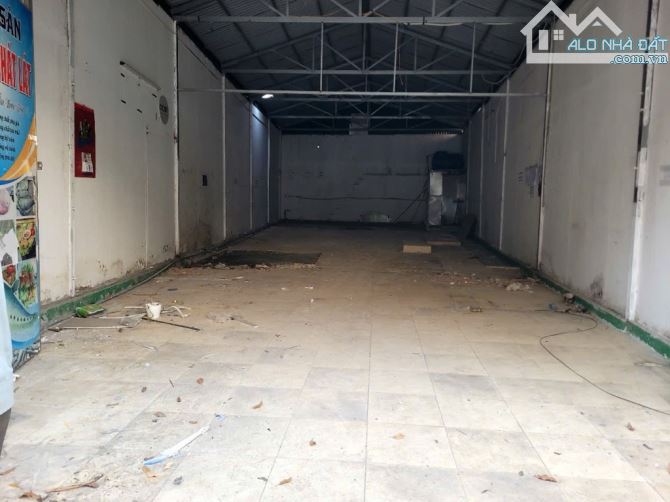 BÁN NHÀ 136m² – Ô TÔ TRÁNH – MẶT TIỀN LỚN NỞ HẬU – KINH DOANH – GẦN NGOẠI GIAO ĐOÀN - 2