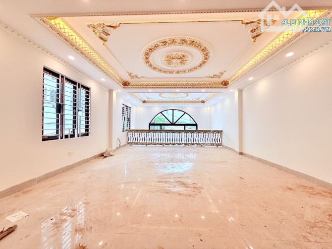 BÁN NHÀ MỚI, ĐẸP BÁT KHỐI, LONG BIÊN – VỈA HÈ, ĐƯỜNG LỚN – LÔ GÓC – 82M2 CHỈ 19 TỶ - 2