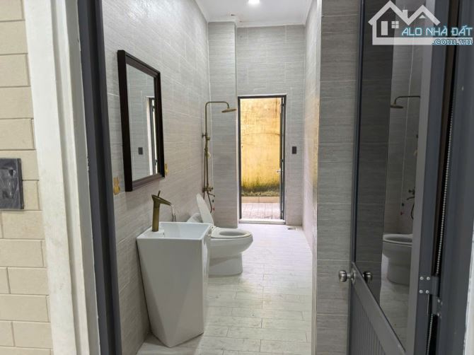 Bán nhà 123m thiết kế 1 triệt , 1 lầu , 1 tum Vĩnh Phú 38A gần cầu Phú Long giá chỉ nhỉnh - 2