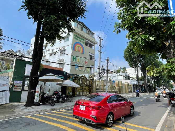 Bán đất mặt tiền đường Linh Trung, Tp Thủ Đức, DT 380m2 (7,3 x 53) giá 26 tỷ - 2