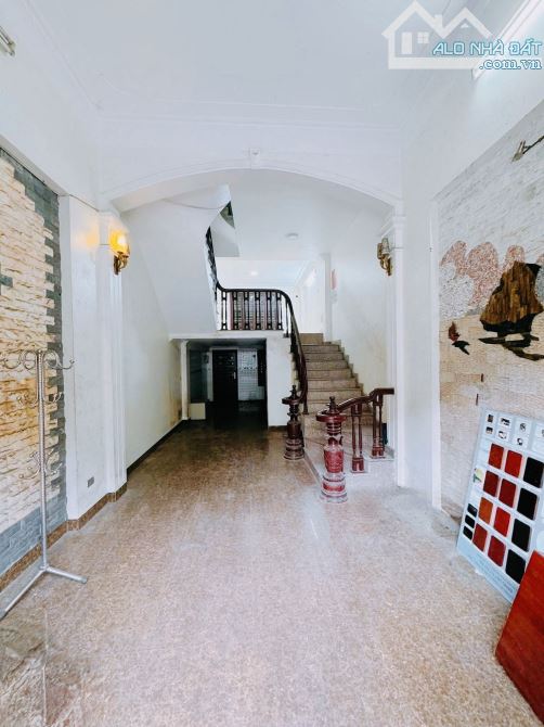 Bán nhà KĐT Đại Kim, HM. 52m2 x 5T, MT 4m, view vườn hoa, vỉa hè, oto, KD. 18,8 tỷ. - 2