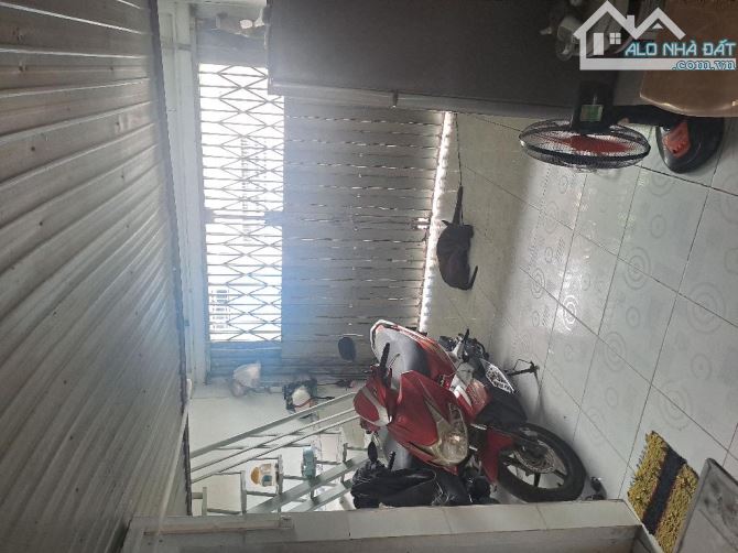 Nhà MẶT TIỀN Hẻm 1,5 TẦNG, Đ. TRẦN QUANG CƠ, P. Hiệp Thành, Q.12, dt 72m2 (4mx18m),💰7,8Tỷ - 2