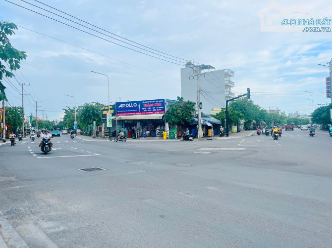 Nhà mặt tiền chính Đông Hoà, Dĩ An (Trần Hưng Đạo-Hai Bà Trưng), ngang 5m, đất chỉ 6x tr/m - 2