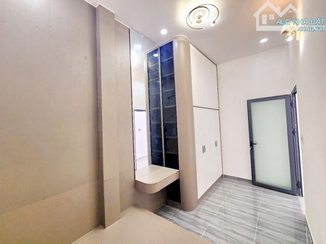 Bán nhà mới 1 lầu hẻm xe hơi đường Âu Dương Lân P.3 Quận 8 - 2