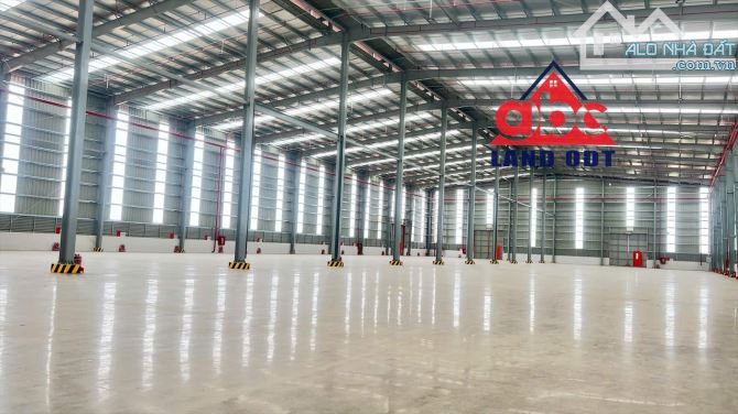 Nhà Xưởng Xây Dựng Sẵn - Trống Xưởng Cho Thuê Dài. Tổng diện tích đất : 7480m2.Chỉ 4,2$/m2 - 2