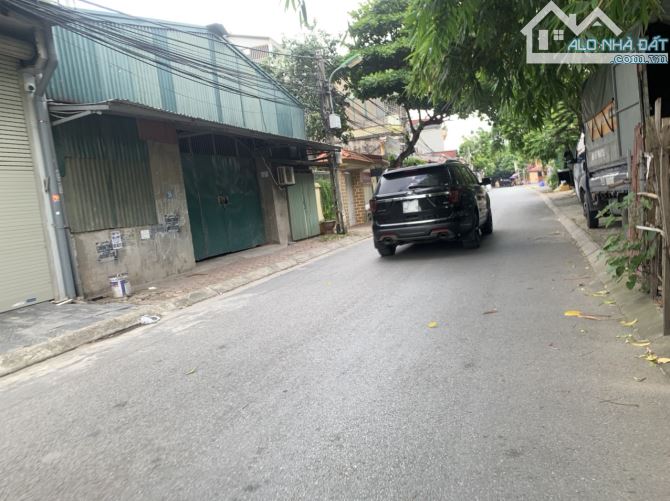 Bán 110m mặt tiền 8m đất ngõ 68 Nguyễn Văn Linh có thể tách làm 2 lô đẹp kinh doanh tốt - 2