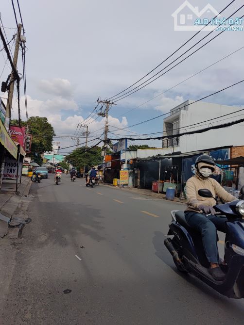 BÁN NHÀ TÂN HÒA ĐÔNG 85M² – GIÁ 7.2 TỶ – XE HƠI 16 chổ ngủ trong phòng – SỔ RIÊNG - 2