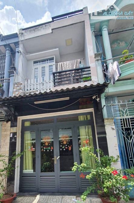 45M2, HOÀNG BẬT HẠT, P15, TÂN BÌNH, HẺM XẼHOWI, 3 TẦNG, NHỈNH 4 TỶ - 2