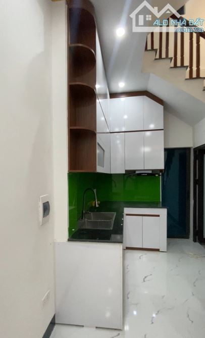 BÁN NHÀ 5 TẦNG Ỷ LA, CHỈ 4,85 TỶ, NHÀ MỚI KINH KOONG VỀ Ở NGAY. - 2