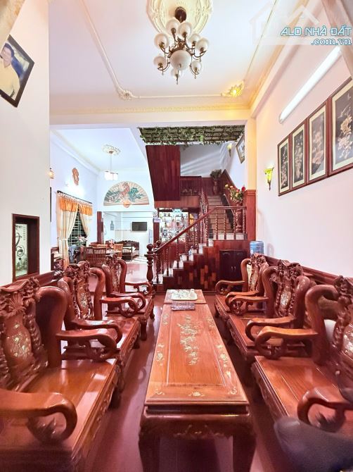 💥 SIÊU PHẨM LÔ GÓC 2 MT ĐƯỜNG HÀ HUY TẬP - CÁCH BIỂN CHỈ 300M - 75M2 4 TẦNG OTO ĐỖ CỬA - 2